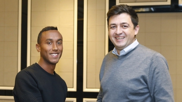 Отборът на Левски най накрая намери крило Сините привлякоха 24