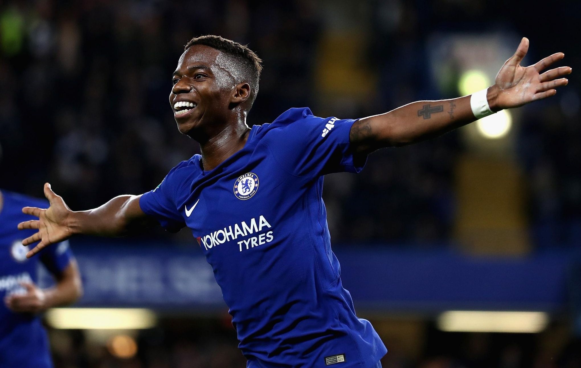 Младият полузащитник на Челси Чарли Мусонда няма да остане в