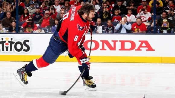 Канър МакДейвид стана първият хокеист в историята която печели в