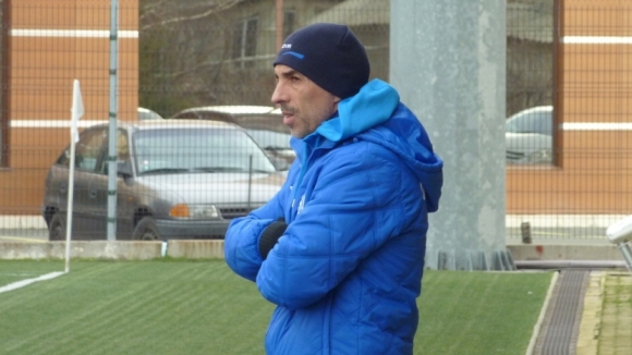 Алжирецът Насим Дзитуни ще изкара пробен период в Дунав Той