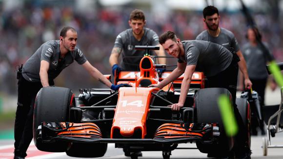 След първоначалната еуфория от прекратяването на договора за доставка на