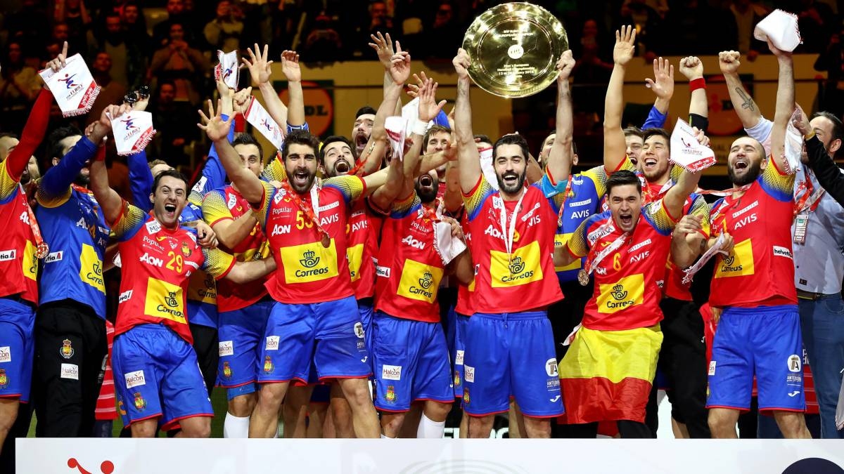 Отборът на Испания спечели първата си титла на Европейско първенство