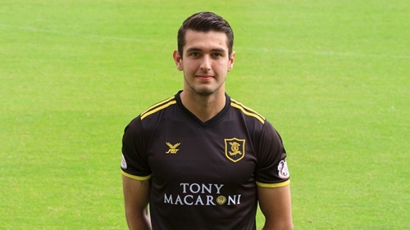 Българският нападател Николай Тодоров приключва с наема в шотландския втородивизионен