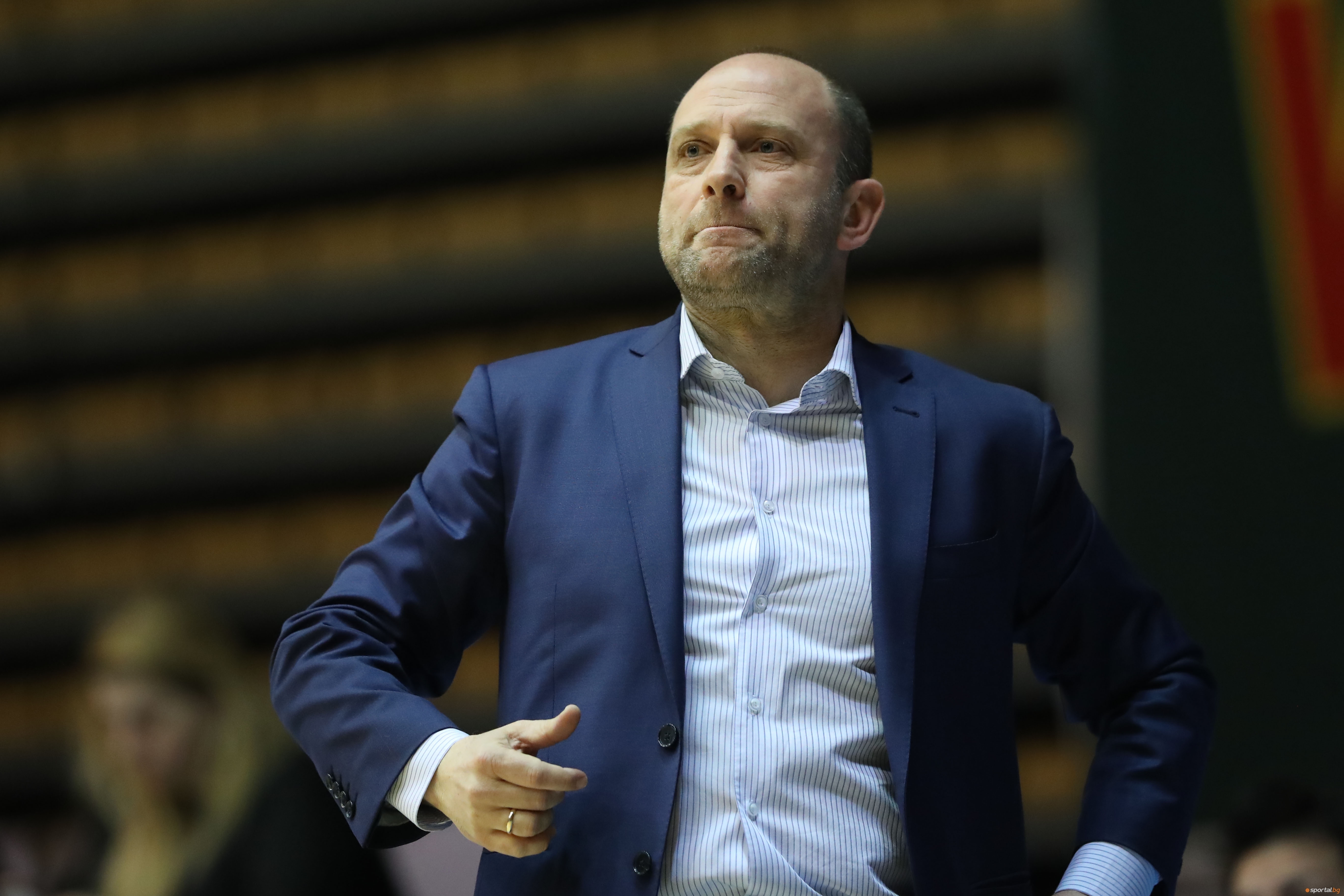 Старши треньорът на Левски Лукойл Константин Папазов заяви след поражението от