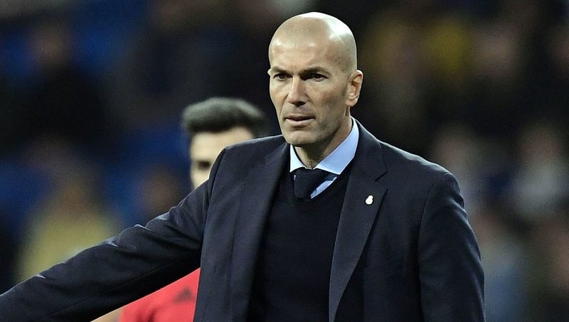 Старши треньорът на Реал Мадрид Зинедин Зидан защити решението на
