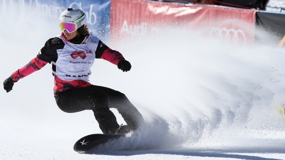 Александра Жекова завърши седма в дисциплината сноубордкрос в старта за