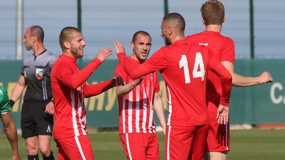 Лидерът във Втора професионална лига Царско село ще изиграе третата