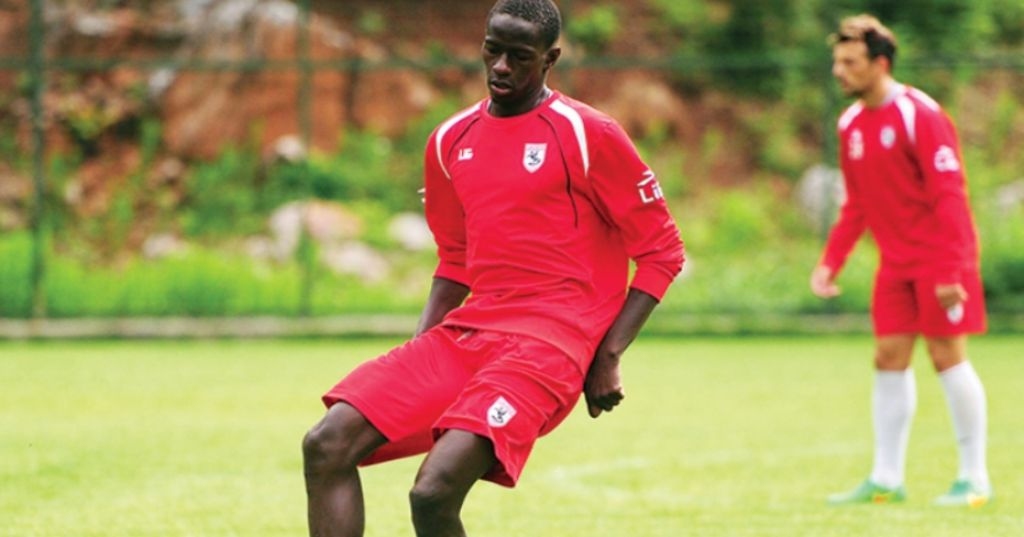 Ботев Пловдив преговаря за защитника на Генчлербирлиги Осман Н 039 Дайе съобщава