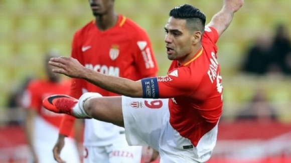 Голмайсторът на Монако Радамел Фалкао ще бъде извън терените за