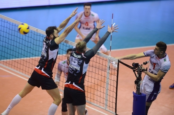 Волейболният гранд Белогорие Белгород където играе националът Николай Николов допусна