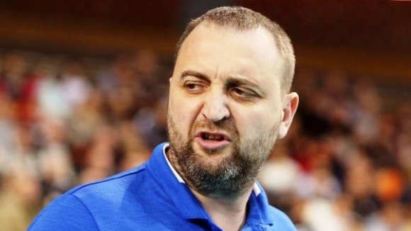 Наставникът на волейболния Марица Пловдив Иван Петков коментира емоционално драматичната