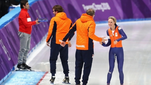 Холандката Карлийн Ахтереекте спечели златото в дисциплината 3000 метра бързо