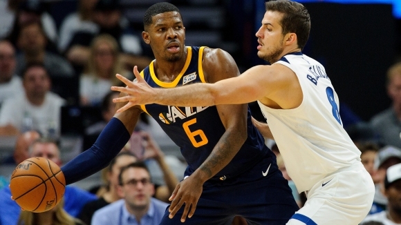 Джо Джонсън вероятно няма да изиграе нито един мач за