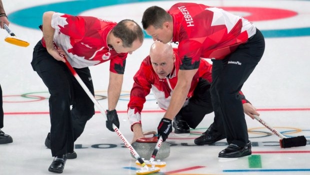 Олимпийският и световен шампион Канада победи трудно с 5 3 състава