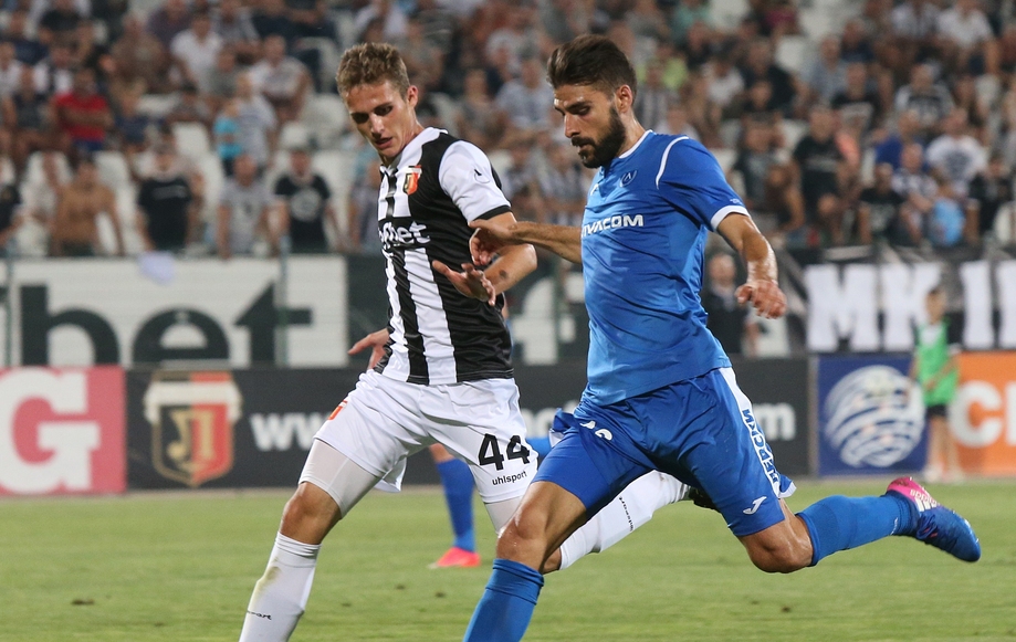 Още един български футболисти си тръгна от Локомотив Пловдив Става