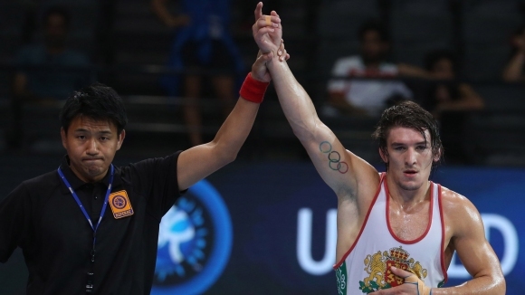 Даниел Александров взе приза за най резултатен борец на държавното първенство