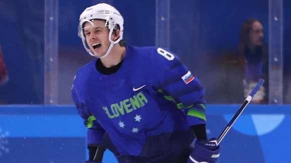 Нападателят от словенския национален отбор по хокей на лед Жига