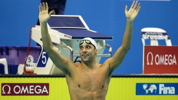 Носителят на четири олимпийски медала в плуването злато на 200