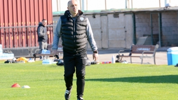 Старши треньорът на Черно море Илиан Илиев гарантира че тимът