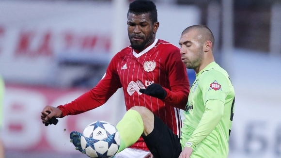 Станаха ясни стартовите 11 ки на ЦСКА София и Черно