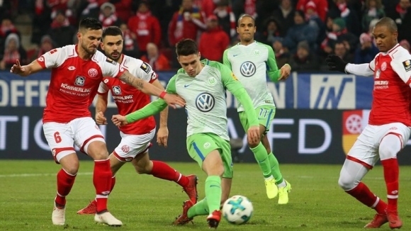 Отборите на Майнц 05 и Волфсбург не успяха да излъчат