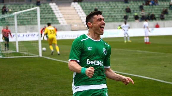 Нападателят на Лудогорец Клаудиу Кешерю днес успя да вкара своя