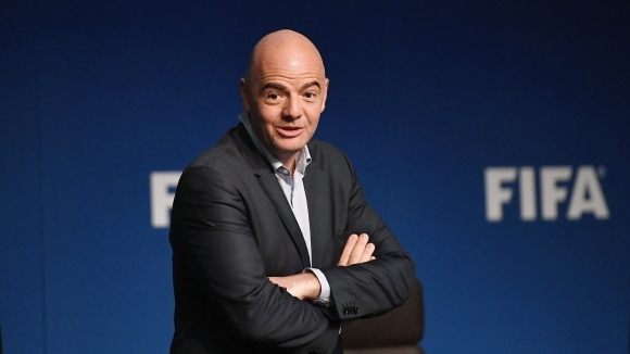 Президентът на ФИФА Джани Инфантино заяви, че загубата на време