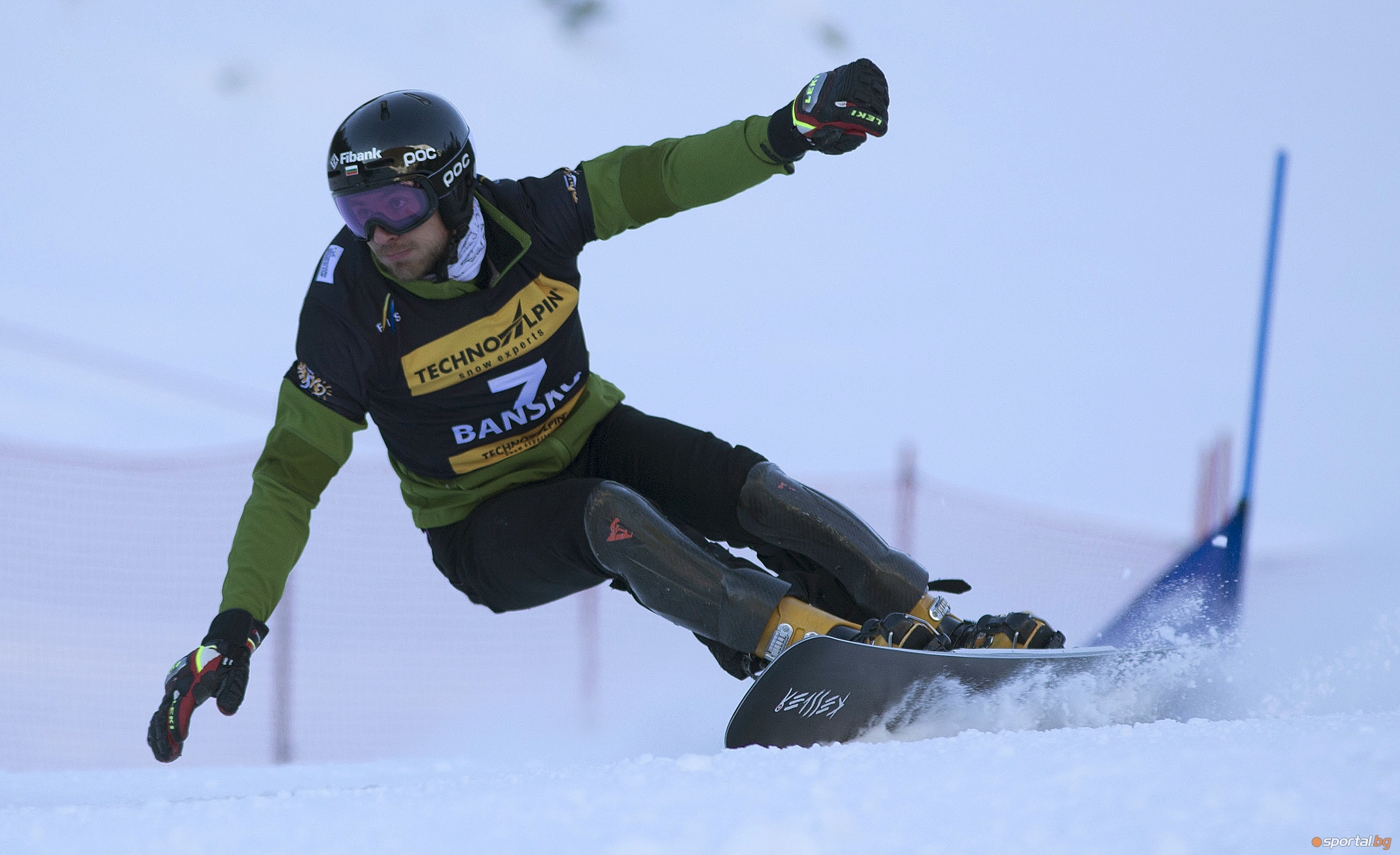 Българските сноубордисти Радослав Янков и Теодора Пенчева не успяха да