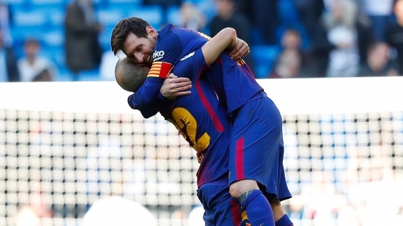 Поливалентният футболист на Барселона Алейш Видал не попадна сред избраниците