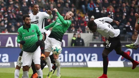 Загубата от Щутгарт миналия уикенд вече е история и Айнтрахт