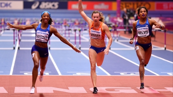 Световната рекордьорка на 100 метра с препятствия Кендра Харисън е