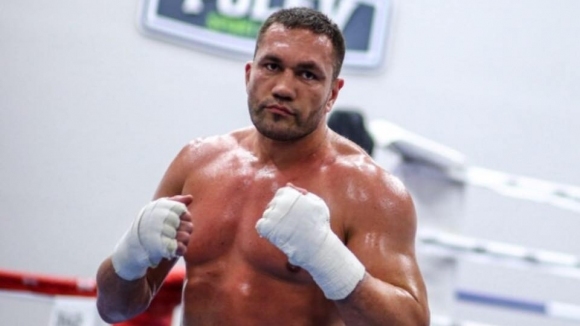 Българската звезда в професионалния бокс Кубрат Пулев който запази статута