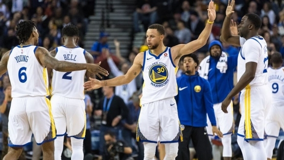 Шампионът от миналата година Голдън Стейт победи със 114 101 у