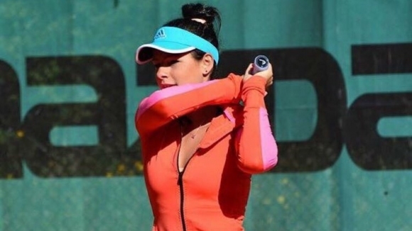 Българката Юлия Стаматова спечели титлата на двойки на турнира по