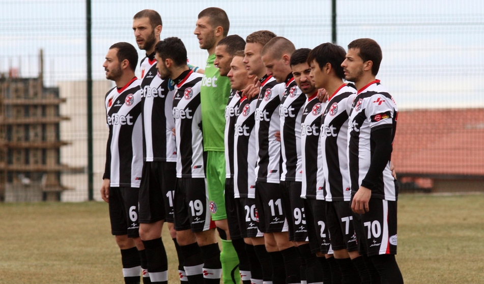 Отборът на Локомотив Горна Оряховица победи с 3 0 Созопол