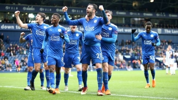 Клод Пюел ще заведе футболистите на Лестър Сити на четиридневен