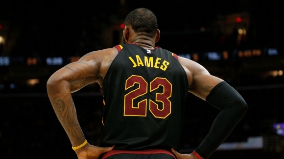 ЛеБрон Джеймс е всичко друго но не и обикновен баскетболист