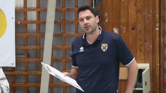 Треньорът на Хебър Пазарджик Атанас Петров коментира пред BGvolleyball com причините