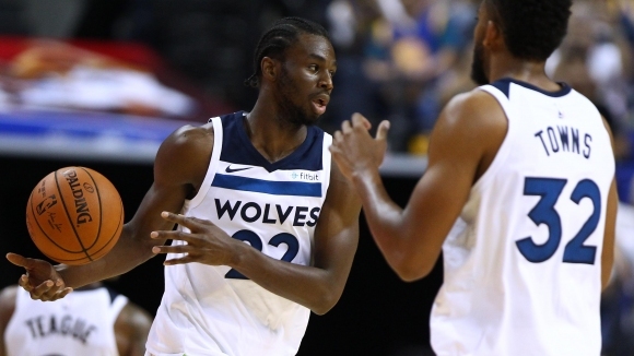 Минесота се движи доста добре и е в зоната на