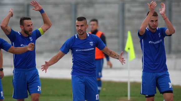 Седем гола делят лидера в Югоизточната Трета лига Арда Кърджали