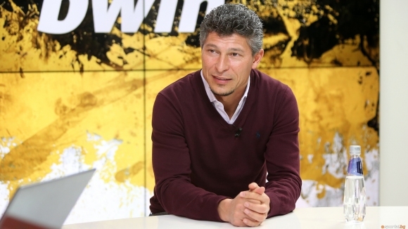 Наставникът на Етър Красимир Балъков беше разочарован от тежката загуба