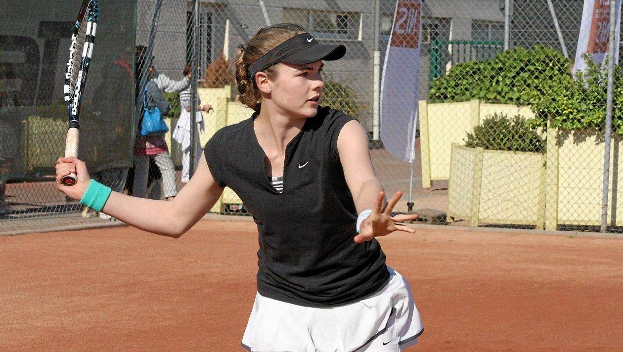 Невероятните 42 двойни грешки допусна френската тенисистка Естер Тебо в