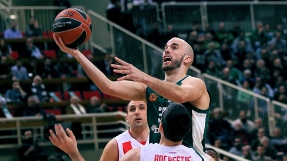 Гръцкият гранд Панатинайкос си осигури класиране за плейофите в Евролигата