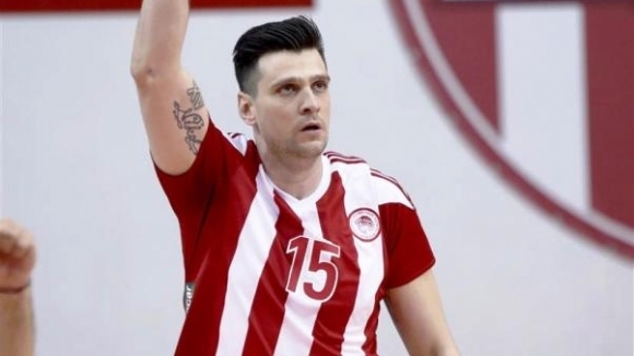 Волейболният национал Тодор Алексиев и неговият Олимпиакос Пирея се класираха