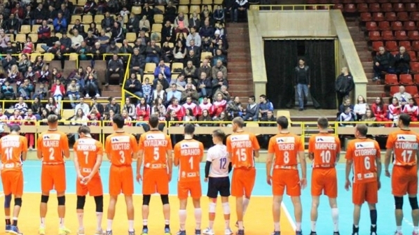 Полуфиналните плейофи във волейболната Висша лига стартират утре (24 март).