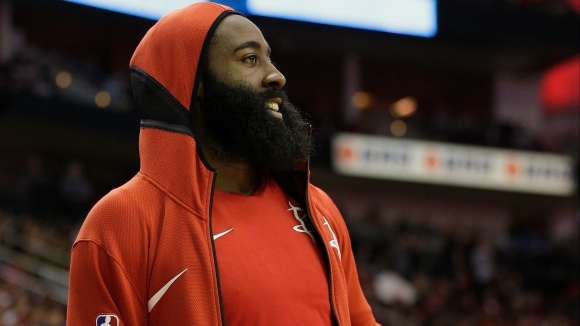 Лидерът Хюстън победи Атланта със 118 99 точки и записа рекордна