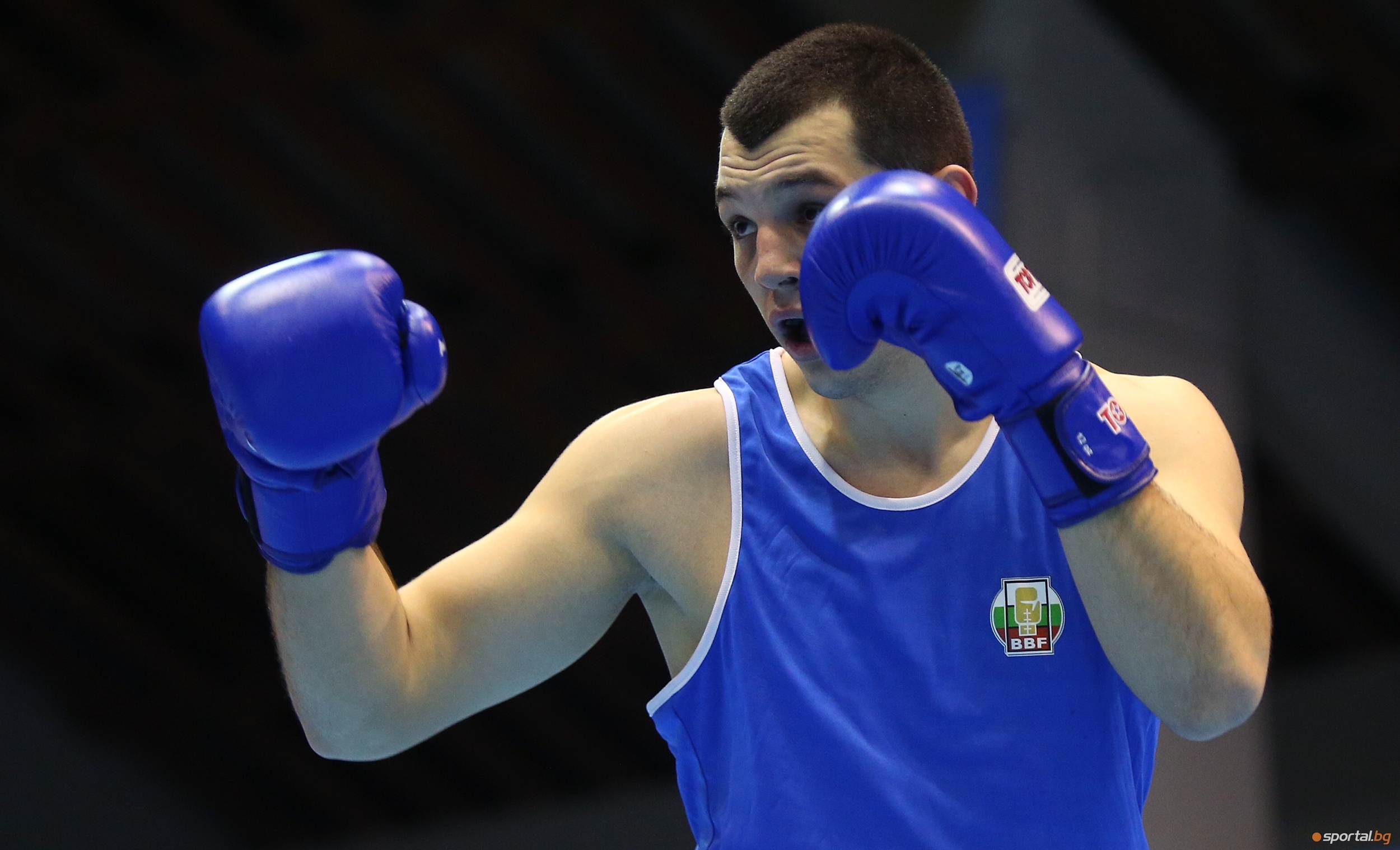 Победа и загуба записаха българските боксьори в днешната първа сесия