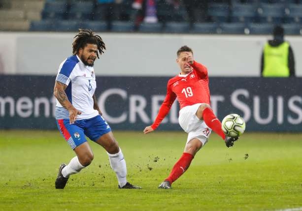 Отборът на Швейцария разгроми с 6:0 Панама в контрола, изиграна