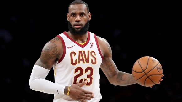 27 4 точки 9 1 асистенции и 8 6 борби