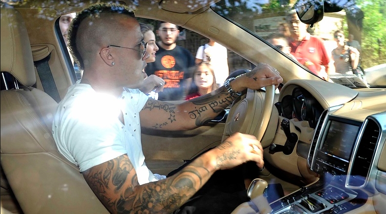 Полузащитникът на Рома Раджа Наинголан е с отнета книжка за